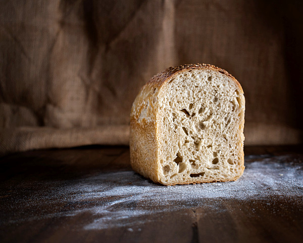 PRZEPISY: Pyszny i chrupiący - zdrowe przepisy na chleb